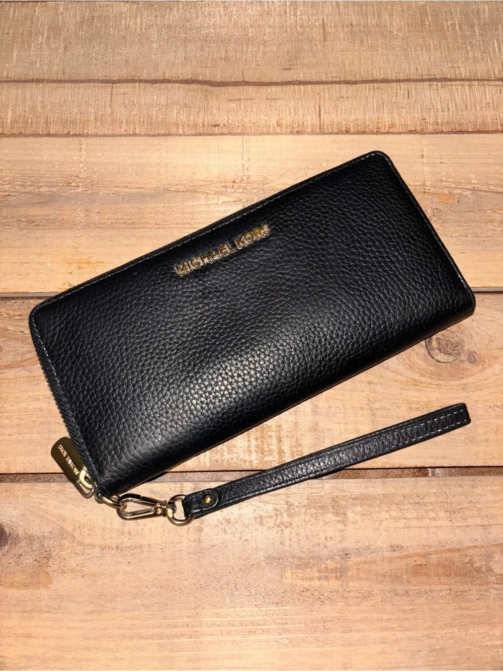 Michael Kors Black Pebbled Leather Continental Zip-Around Wlet